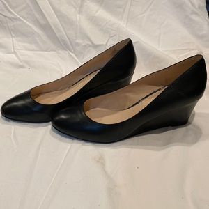 NWOT Nine West Black wedge heel
